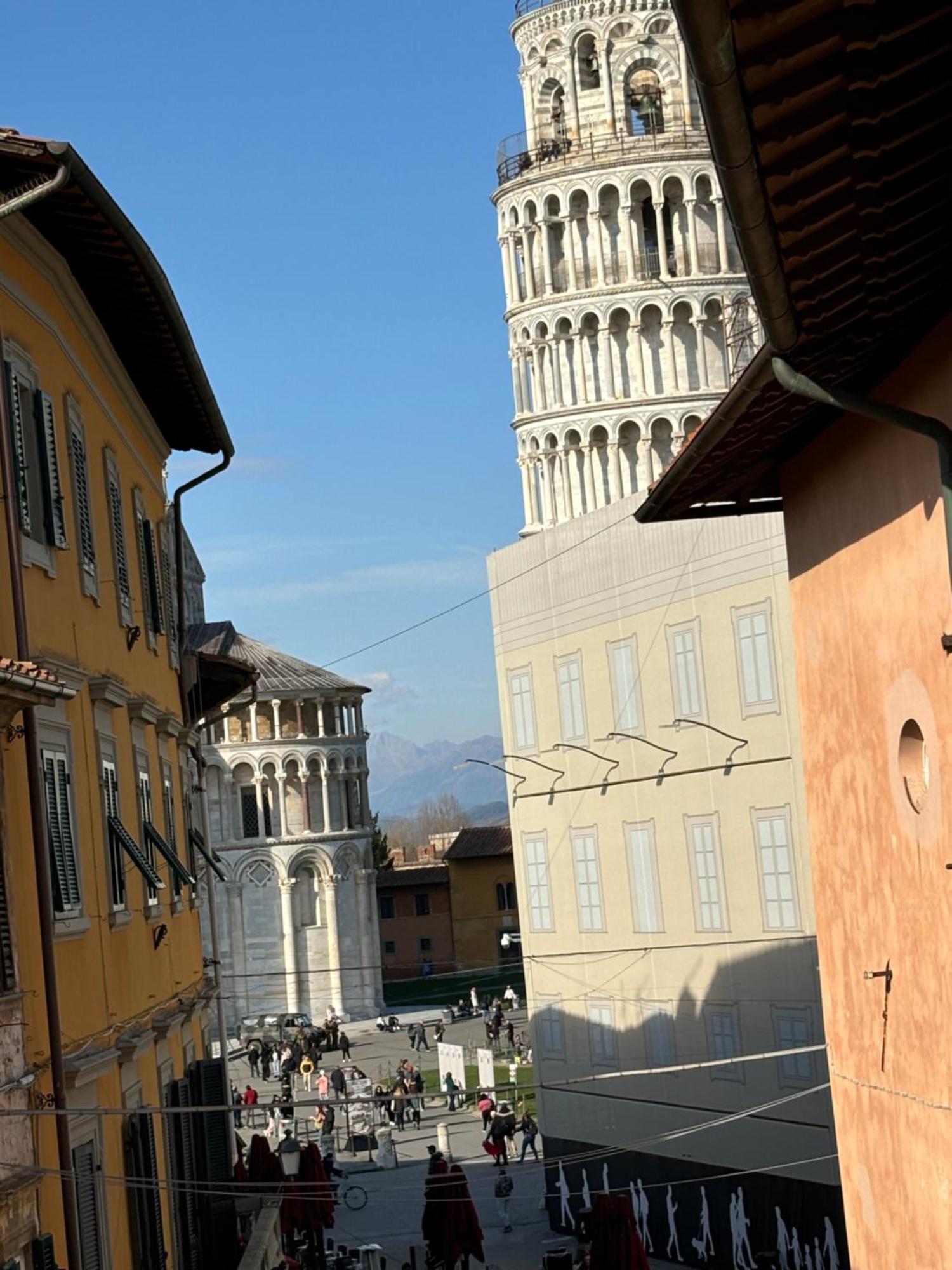 Window To The Tower Panzió Pisa Kültér fotó